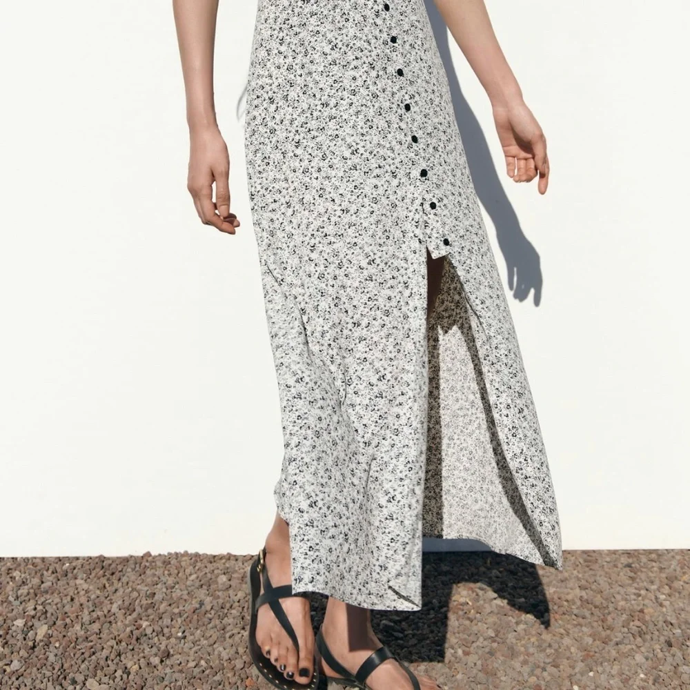 Zara floral print slip dress for summer - Picture 4 of 7